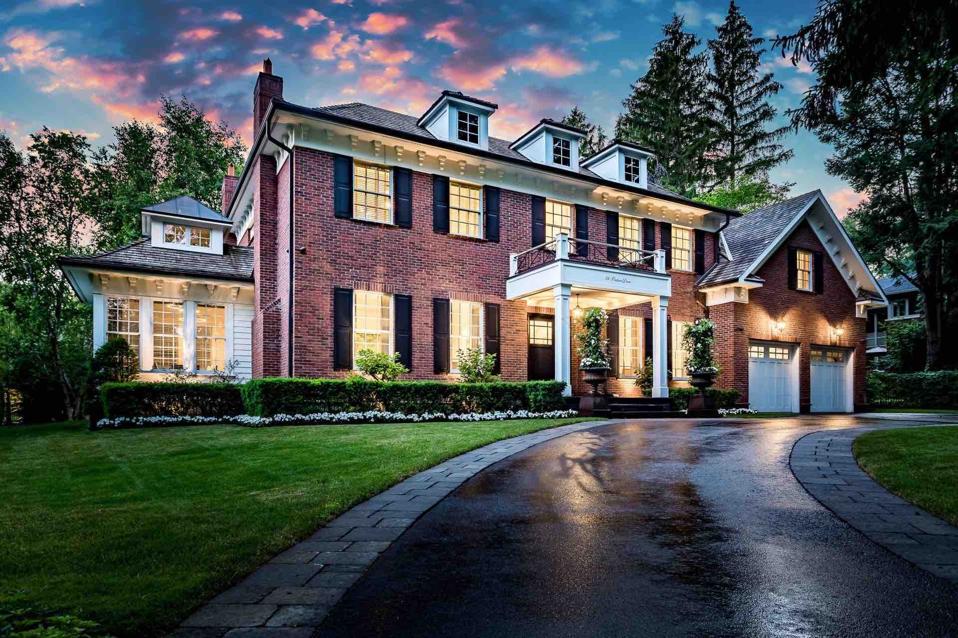 Luxury Ontario Real Estate: Luxury Homes for Sale in Ontario Canada