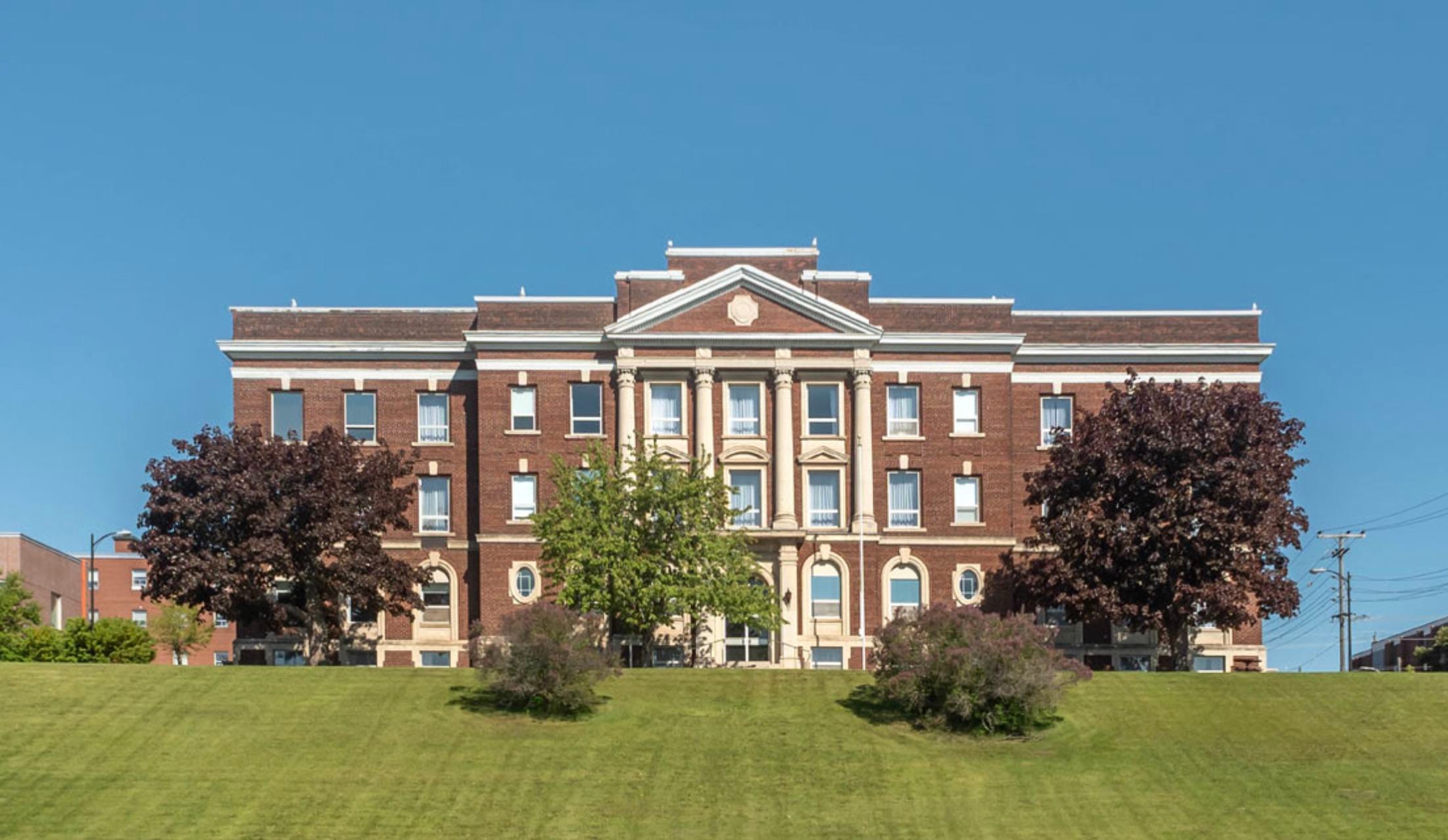 Northern Luxury The Courthouse Hotel Thunder Bay Ontario