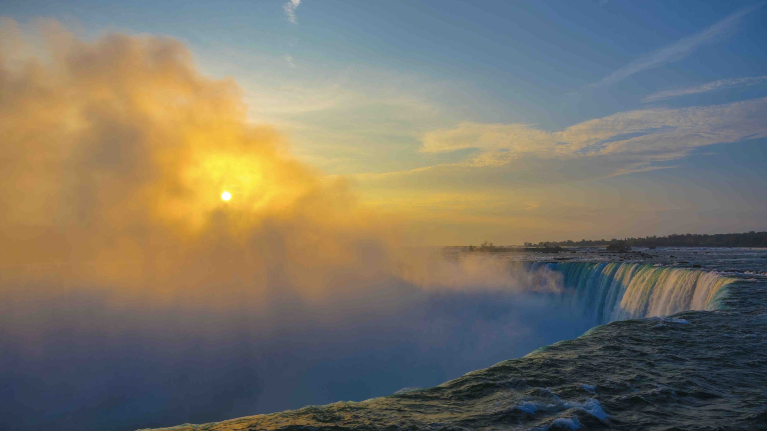 Niagara Falls - at sunset kosuke-noma- unsplash