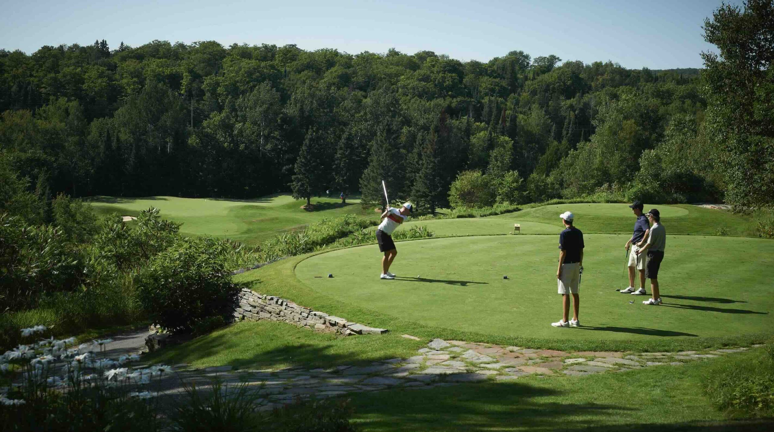 Deerhurst Resort golfers teeing off at one of the best Ontario golf resorts