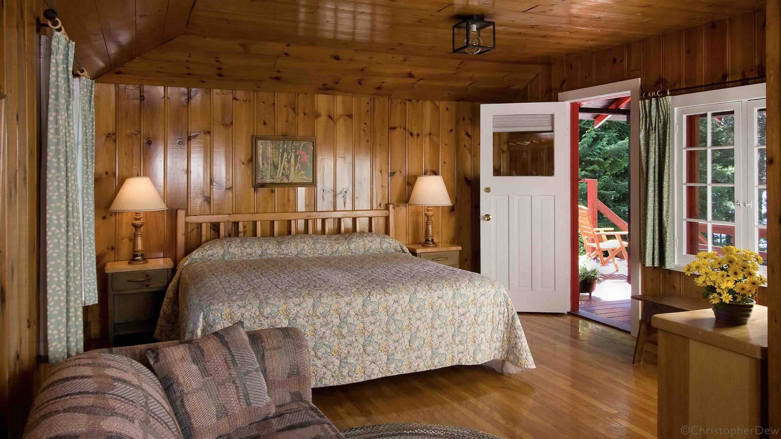 Killarney Lodge rustic cabin bedroom