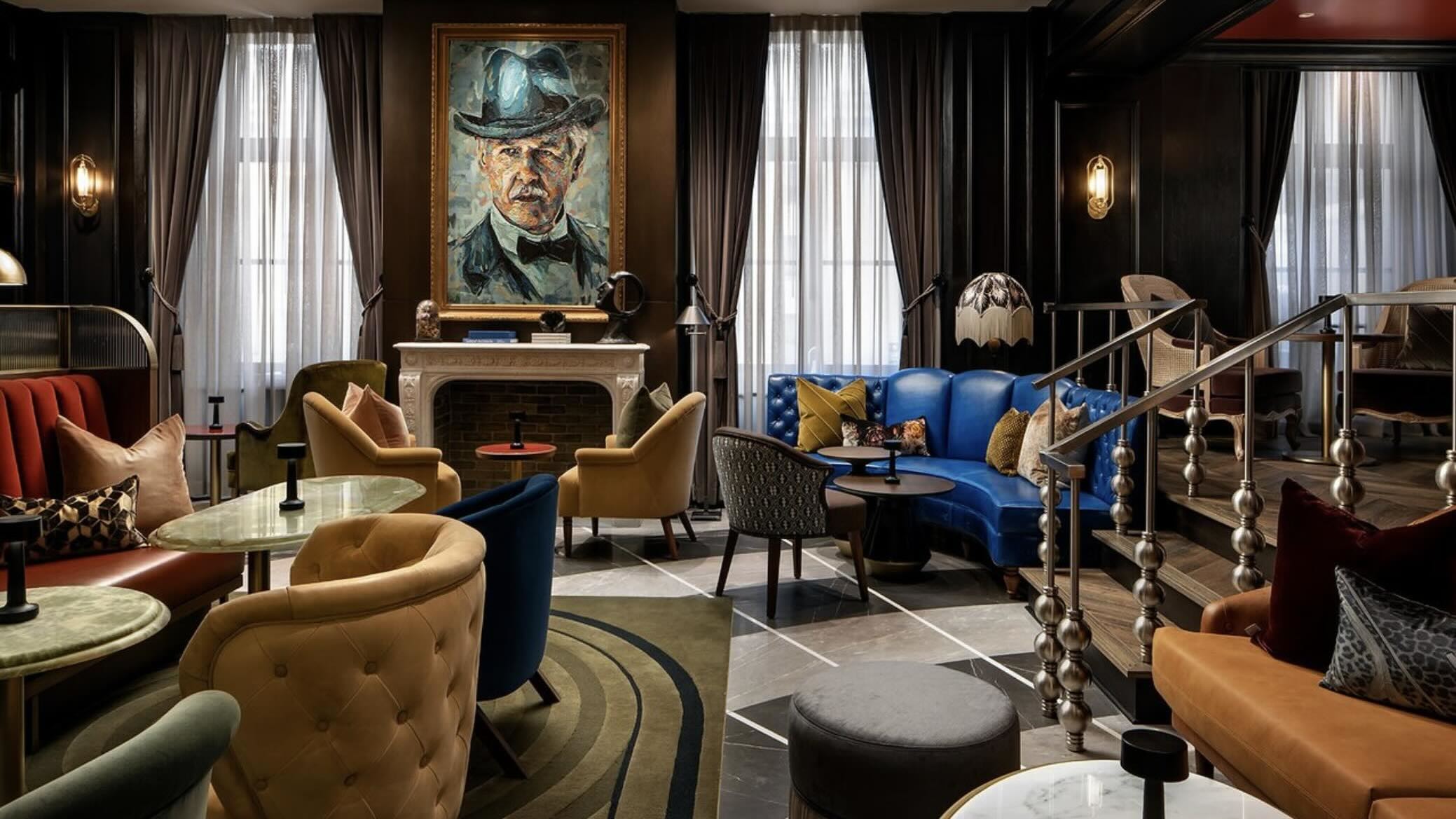 The Library – Fairmont Royal York Hotel best toronto hotel bars